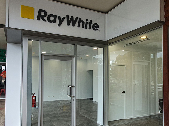 Image 19 for Ray White Office De-fit & Fit-out - Benowa