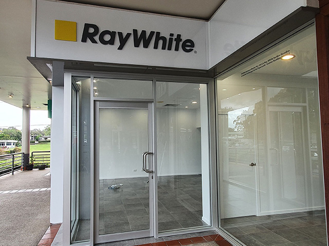 Image 21 for Ray White Office De-fit & Fit-out - Benowa