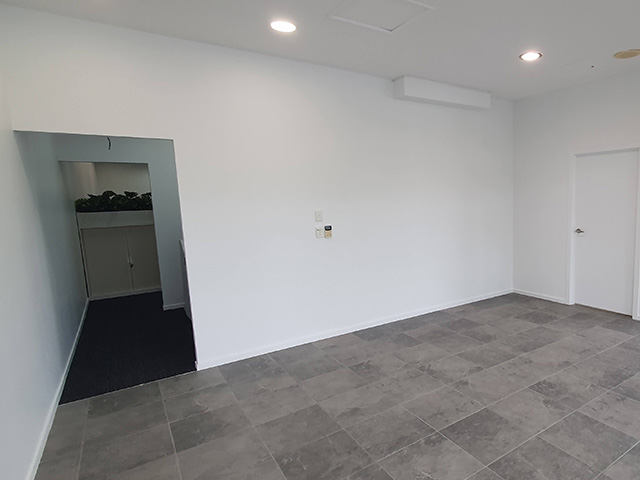 Image 38 for Ray White Office De-fit & Fit-out - Benowa