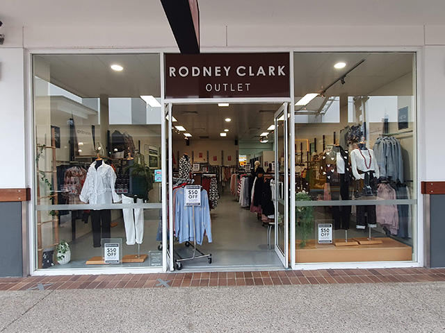 Image 3 for Rodney Clark Harbour Town Outlet